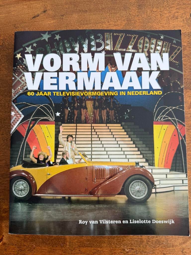 Vorm van vermaak 60 Jaar Televisievormgeving in Nederland, Liselotte Doeswijk; Roy van Vilsteren, Tv-serie, Ophalen of Verzenden