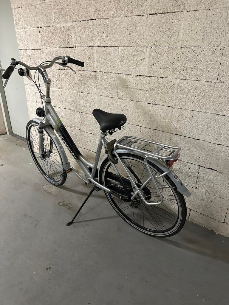 Sparta damesfiets, zilverkleurig, Ophalen, Sparta, 53 tot 56 cm, Gebruikt