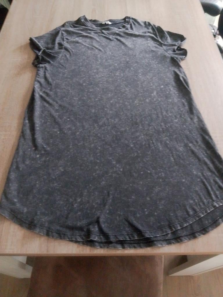 Comfortabele T-shirt jurk maat L - Gedragen., Kleding | Dames, Ophalen of Verzenden, Gedragen, Boven de knie