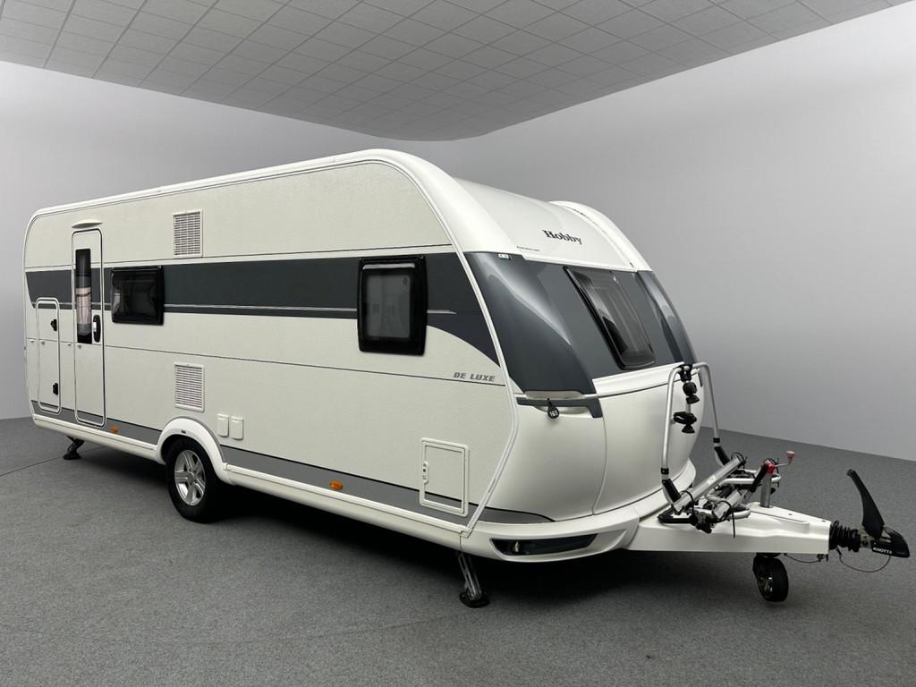 Hobby De Luxe 560 KMFe Nieuwe Mover Voortent Fietsendrager, Dwars-stapelbed, Hobby, Bedrijf, Koelkast