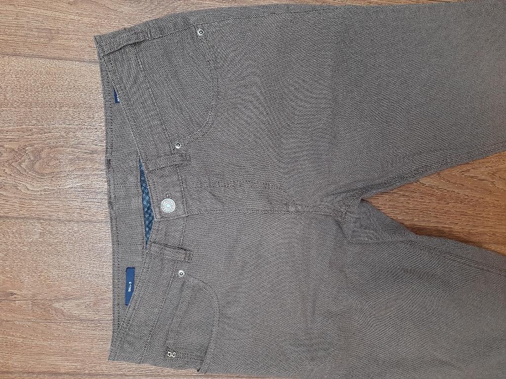 3 Mooie broeken maat 50 van Gardeur ., Kleding | Heren, Broeken en Pantalons, Ophalen of Verzenden, Zo goed als nieuw, Maat 48/50 (M)