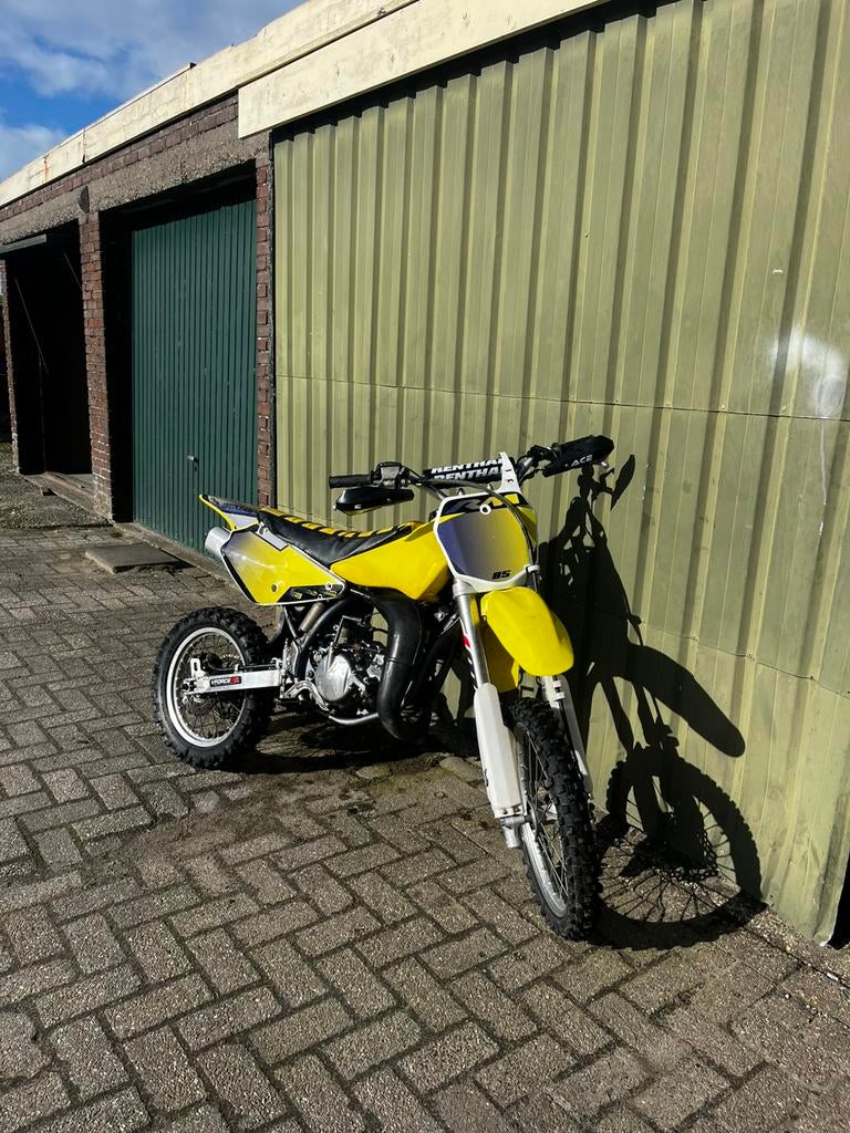 Suzuki rm 85, Ophalen, Zo goed als nieuw, Suzuki
