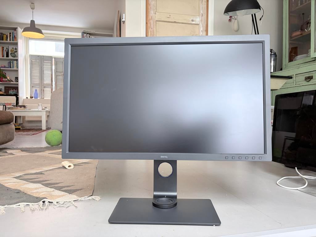 BenQ SW320 32” Color Management Monitor + originele doos, Computers en Software, Monitoren, Ophalen, Gebruikt, IPS, In hoogte verstelbaar