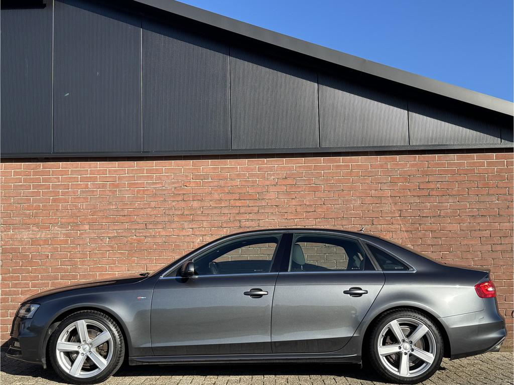 Audi A4 Limousine 1.8 TFSI S EDITION | NL-AUTO! | NAVI!, Auto's, Gebruikt, 4 cilinders, Origineel Nederlands, 170 pk