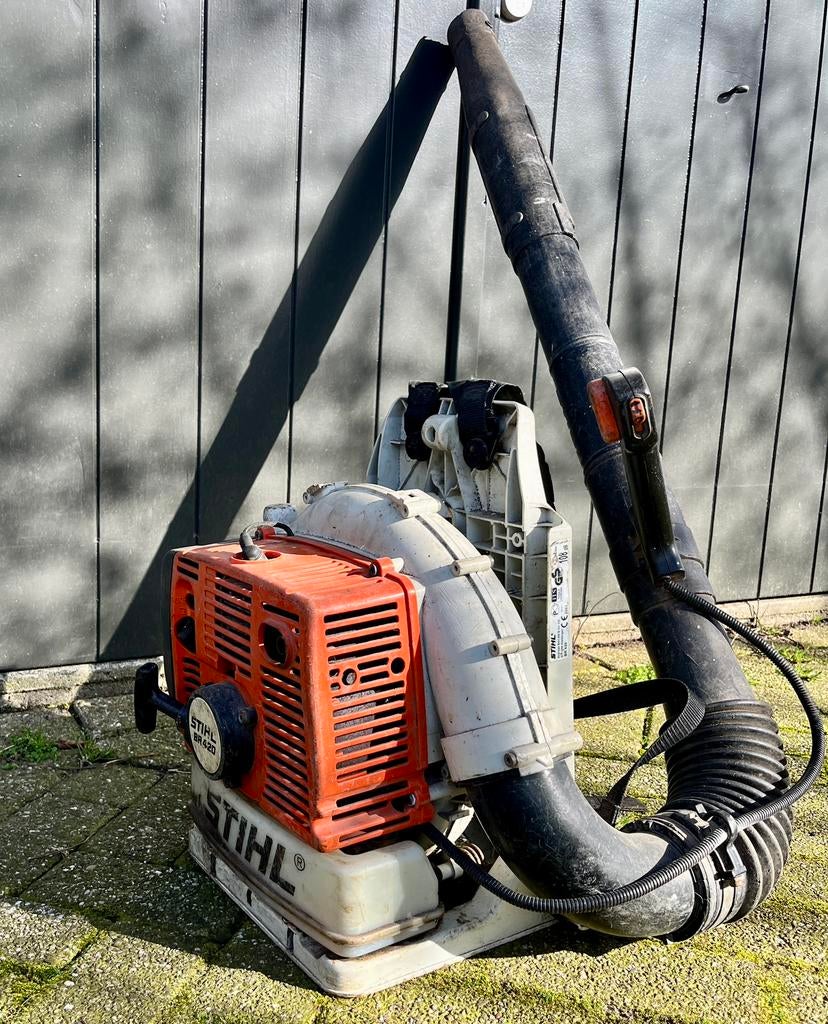 Stihl BR420 Bladblazer - Krachtig en Betrouwbaar, Tuin en Terras, Bladblazers, Gebruikt, Ruggedragen, Benzine, Ophalen of Verzenden
