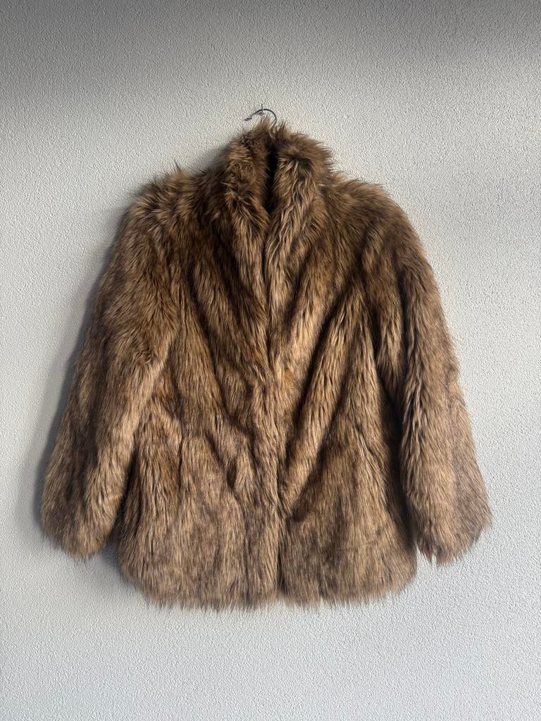 Asos beige bruine pluizige imitatie bonten jas, Kleding | Dames, Asos, Bruin, Asos, Asos