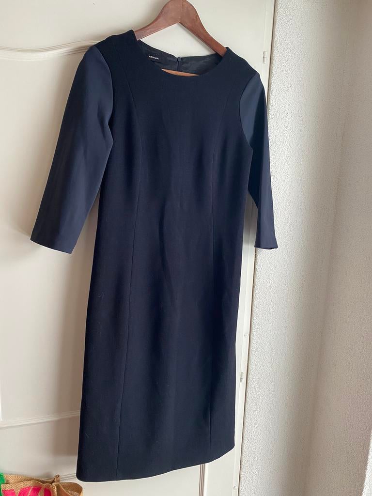 Prachtig Vanilia jurkje 38, Maat 38/40 (M), Blauw, Ophalen of Verzenden, Zo goed als nieuw