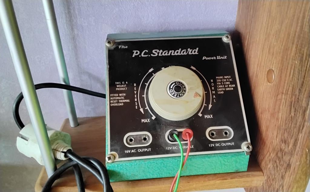 Oude trafo voor treinen, Hobby en Vrije tijd, Modeltreinen | Overige schalen, Ophalen of Verzenden