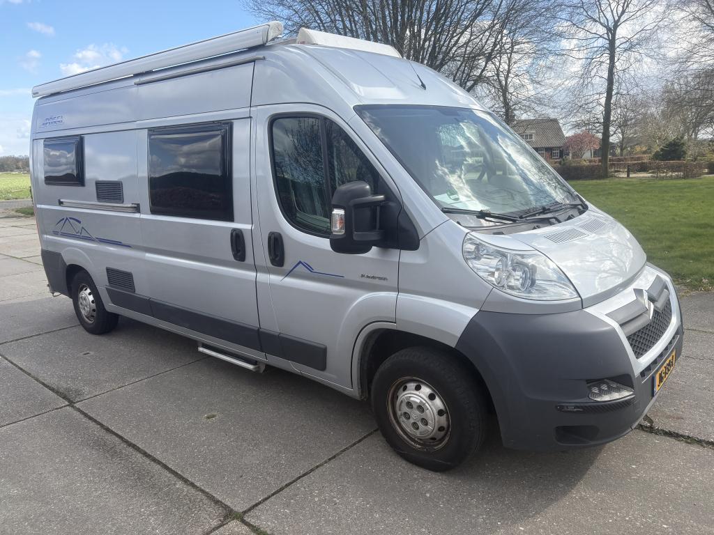 Pössl 2Win Vast bed, Airco, Fietsenrek (bj 2008), Buscamper of Camperbus, Bedrijf, Tot en met 3, 6 tot 7 meter