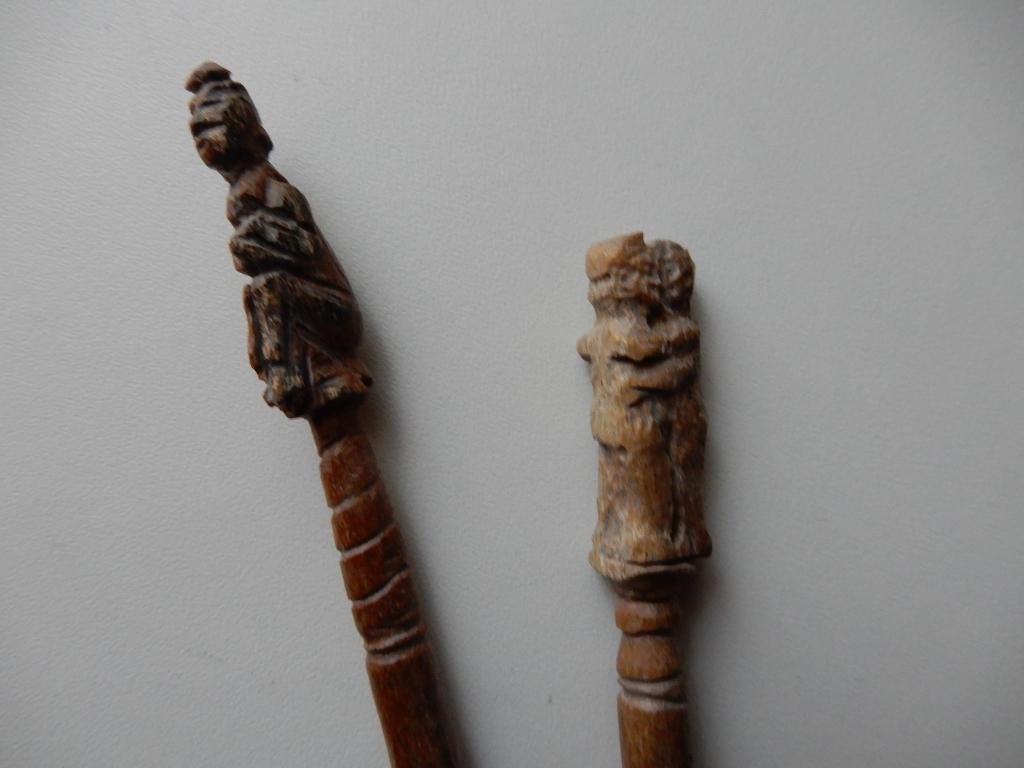 2 Egyptische benen haarpennen. Romeinse periode., Verzenden, Gebruikt, Overige typen