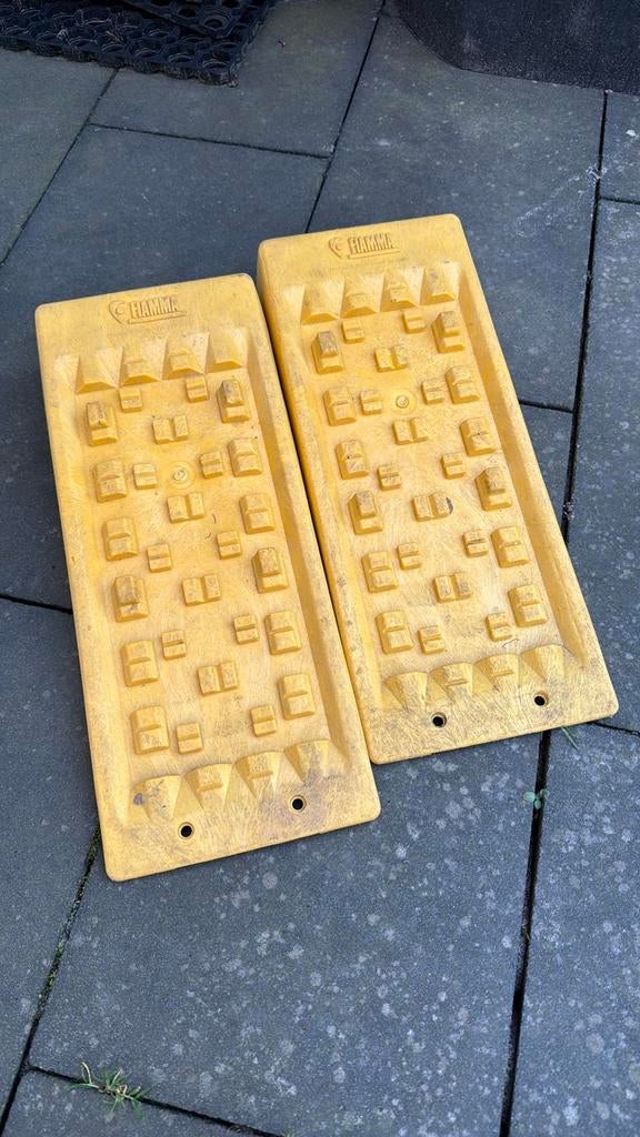 Fiamma oprijblokken geel, Ophalen, Gebruikt