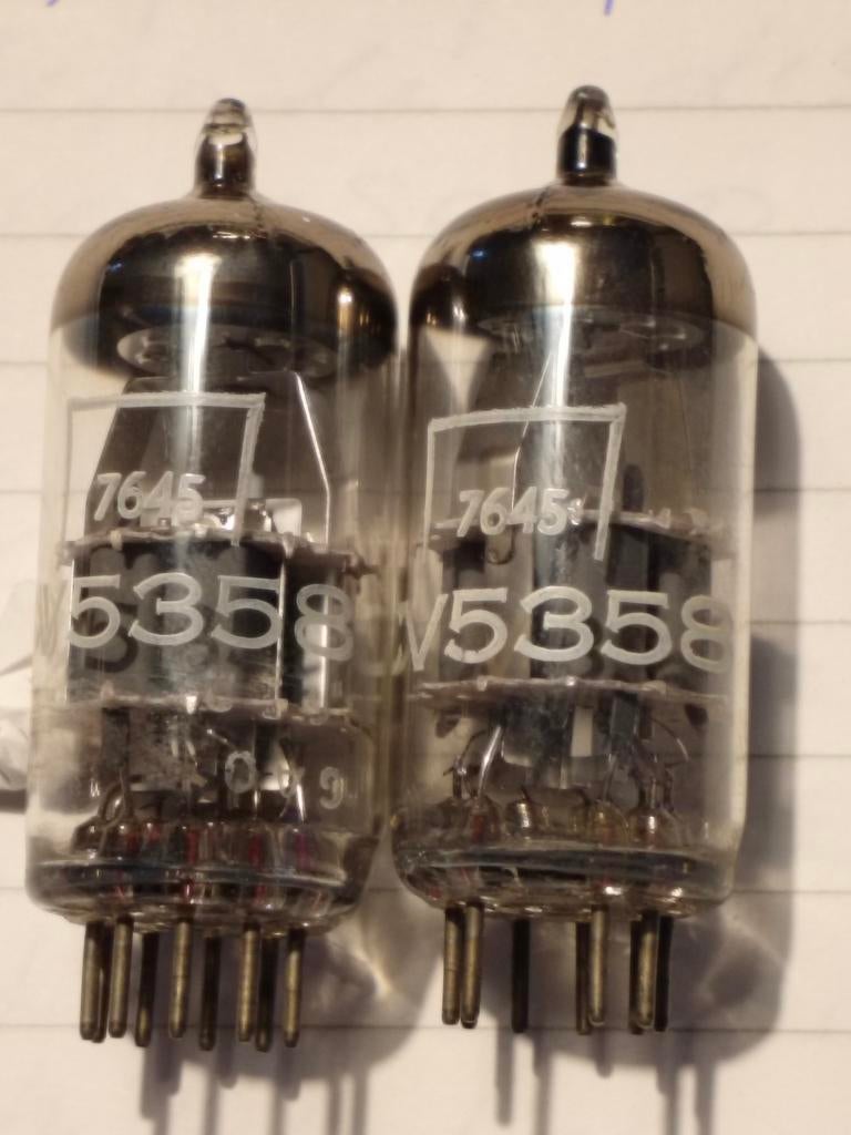 CV5358 / ECC88 / 6DJ8 Versterker Buis - Getest op AVO 160, Ophalen of Verzenden