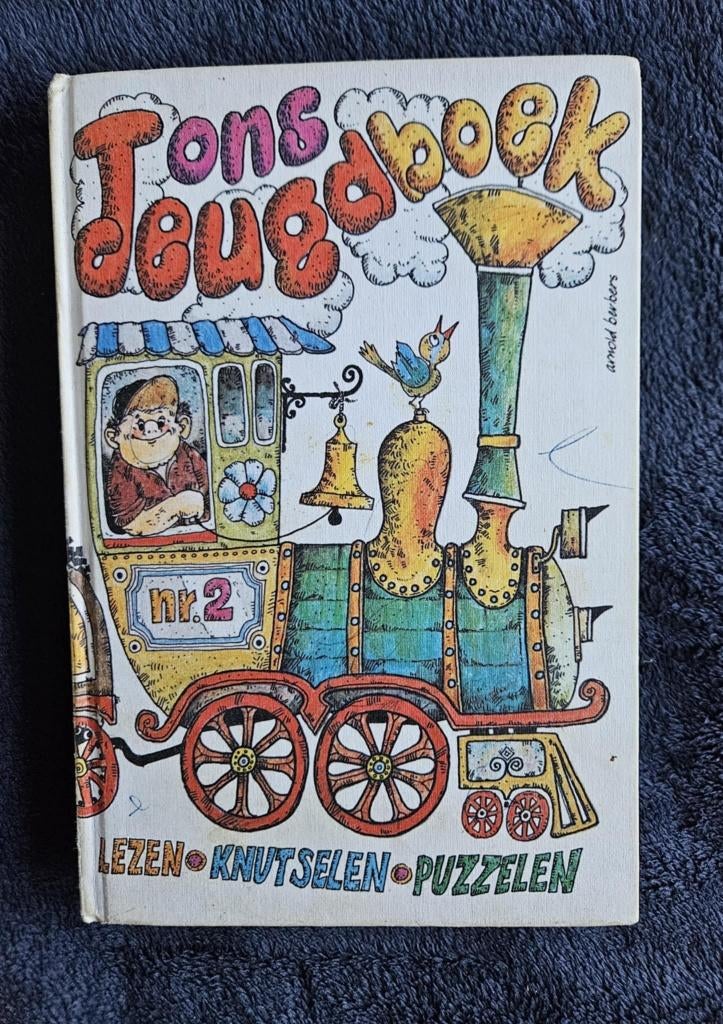 Tom Hulsebosch - Ons jeugdboek, Gelezen, Tom Hulsebosch, Ophalen of Verzenden, Fictie