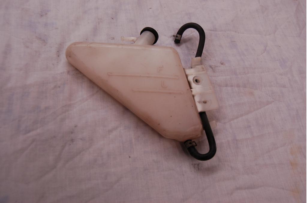 koelvloeistof reservoir tankje GSX R 600, 750 k8 - L0, Motoren, Onderdelen | Suzuki, Niet ingevuld, Gebruikt, Niet ingevuld, Ophalen of Verzenden