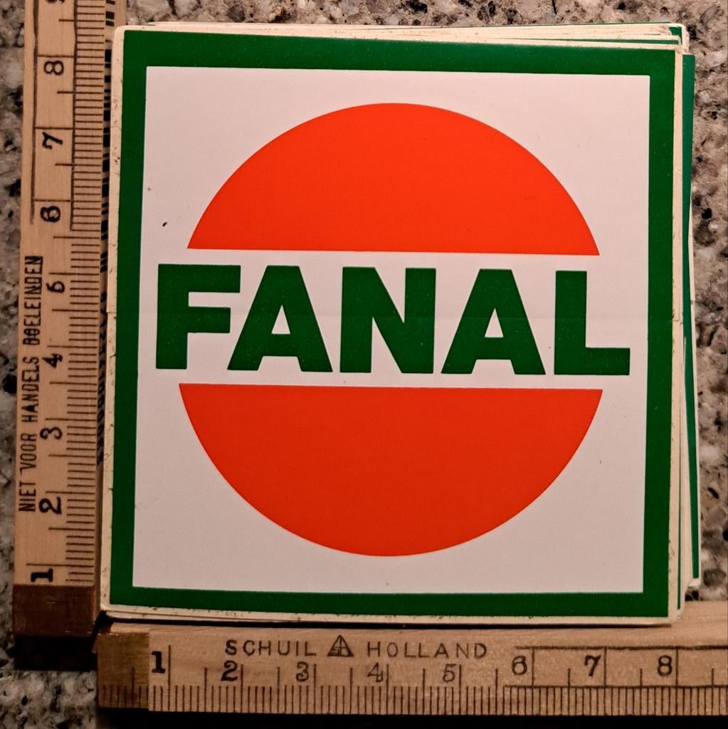 Vintage sticker Fanal olie benzinestation benzinepomp logo, Ophalen of Verzenden, Zo goed als nieuw