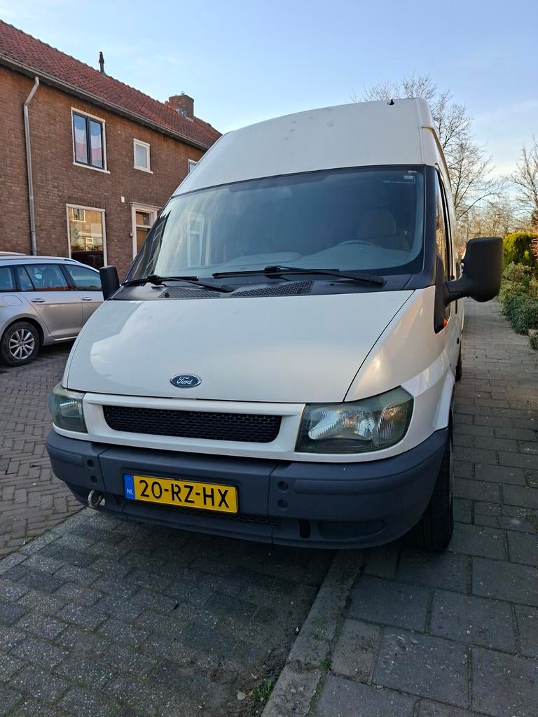 Bus camper , crossbus , motorsport bus , mountainbike camper, Particulier, Te koop