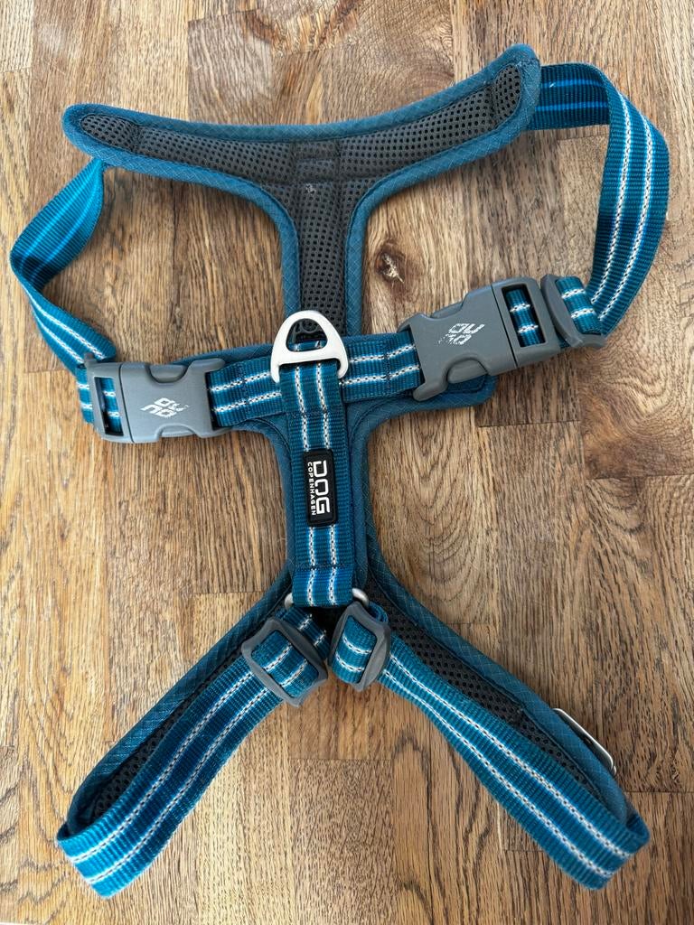 Dog copenhagen tuig air maat m 54-68cm, Dieren en Toebehoren, Ophalen of Verzenden, Zo goed als nieuw