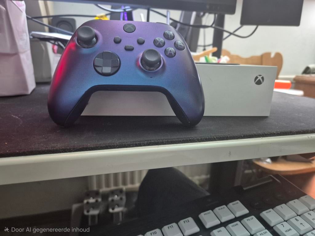Xbox Series S met Stellar Shift controller, Spelcomputers en Games, Spelcomputers | Xbox Series X en S, Ophalen
