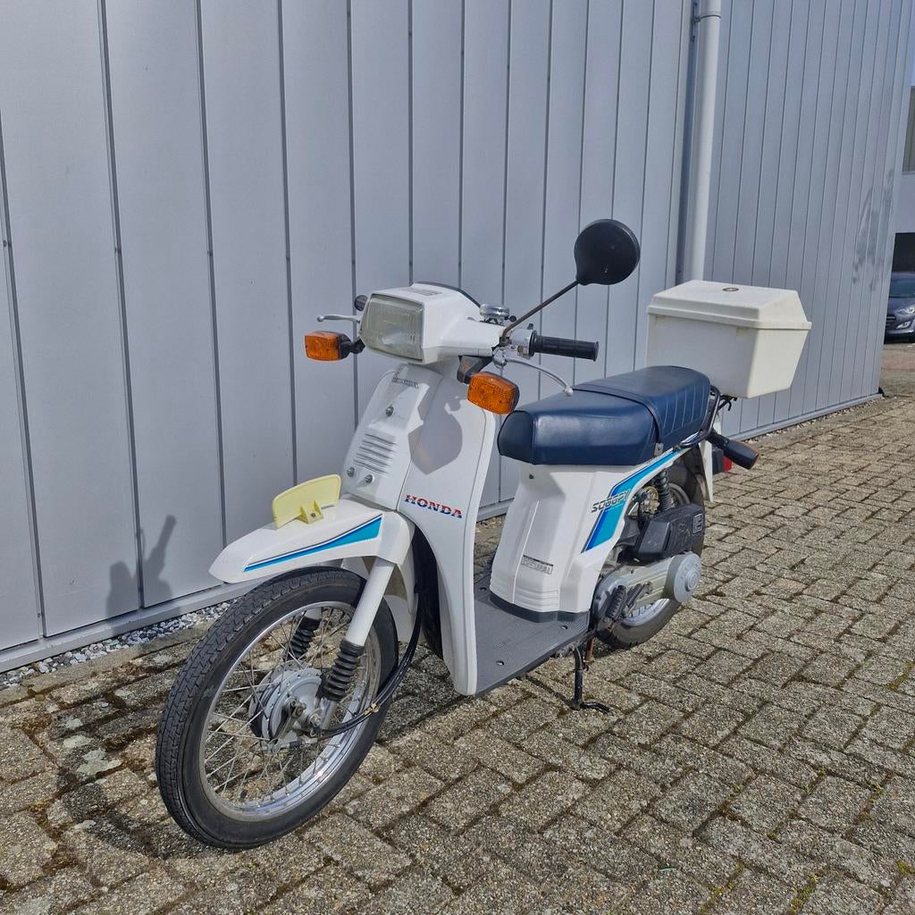 Zeer nette Honda Scoopy 1986, Fietsen en Brommers, Ophalen of Verzenden, Gebruikt, Overige modellen