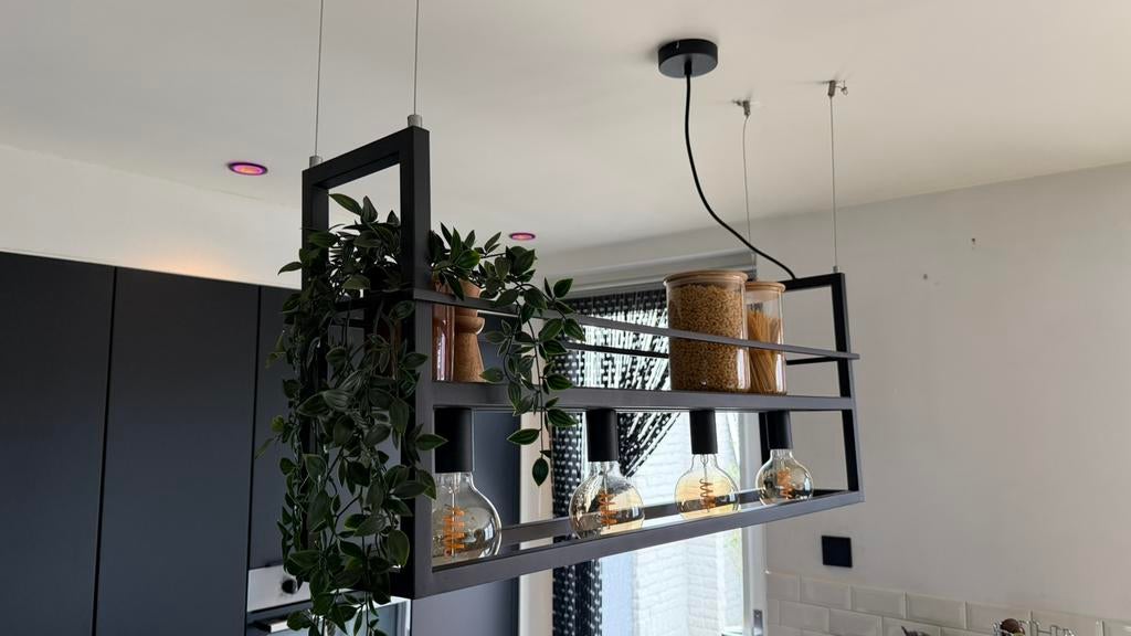 Industriële hanglamp zwart met rek, Huis en Inrichting, Ophalen, Zo goed als nieuw, Minder dan 50 cm