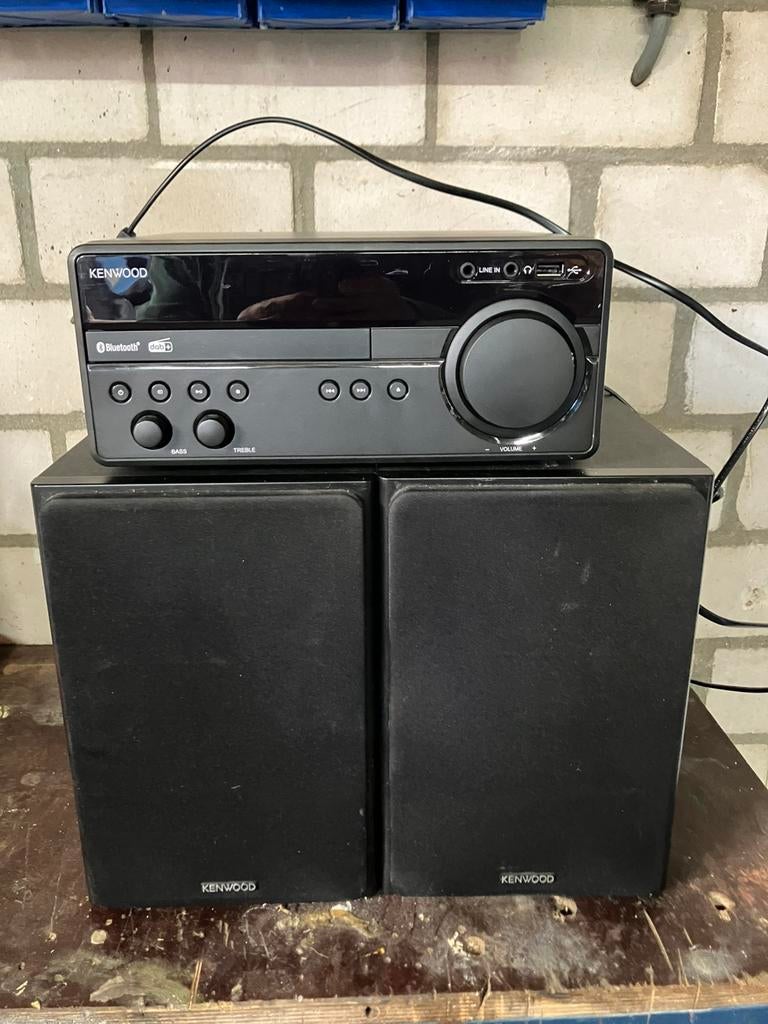 Kenwood - radio/cd speler met boxen & afstandsbediening, Ophalen, Zo goed als nieuw, Overige merken