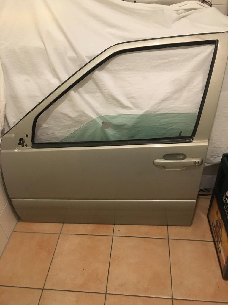 V70 linker portier kleurcode 443. 98/00.   Grijs, Auto-onderdelen, Ophalen, Gebruikt, Deur, Links