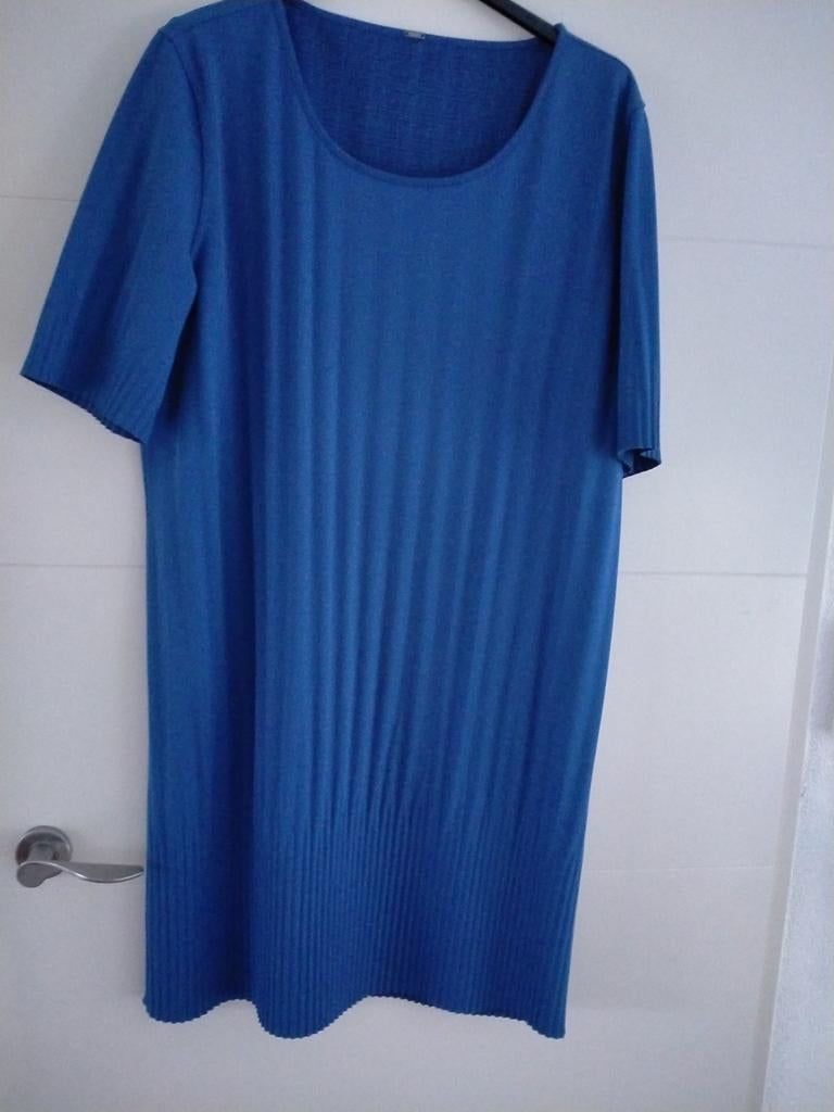 Blauwe LIZZY & COCO jurk met plisse detail met XL/XXL, Blauw, Maat 46/48 (XL) of groter, Ophalen of Verzenden, Zo goed als nieuw