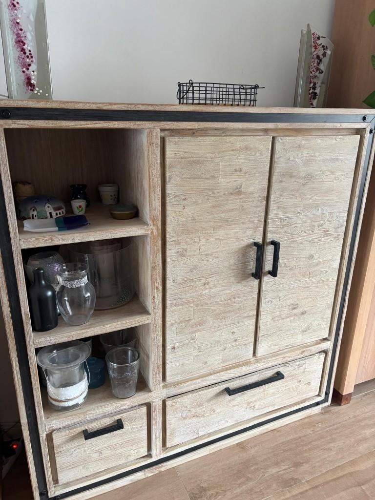 Industriële kast / dressoir – mangohout – 145*140*40, Ophalen, Zo goed als nieuw
