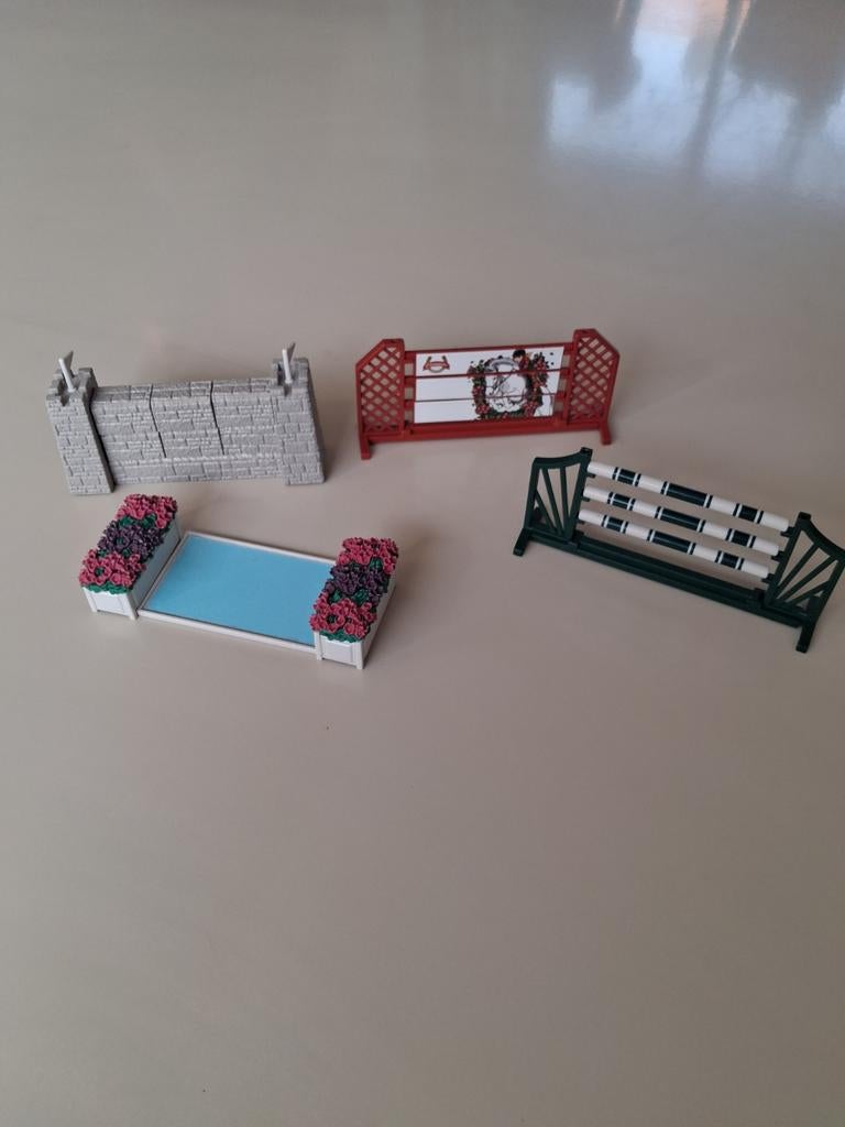Schleich hindernissen set voor paarden, Ophalen of Verzenden, Gebruikt, Jongen of Meisje
