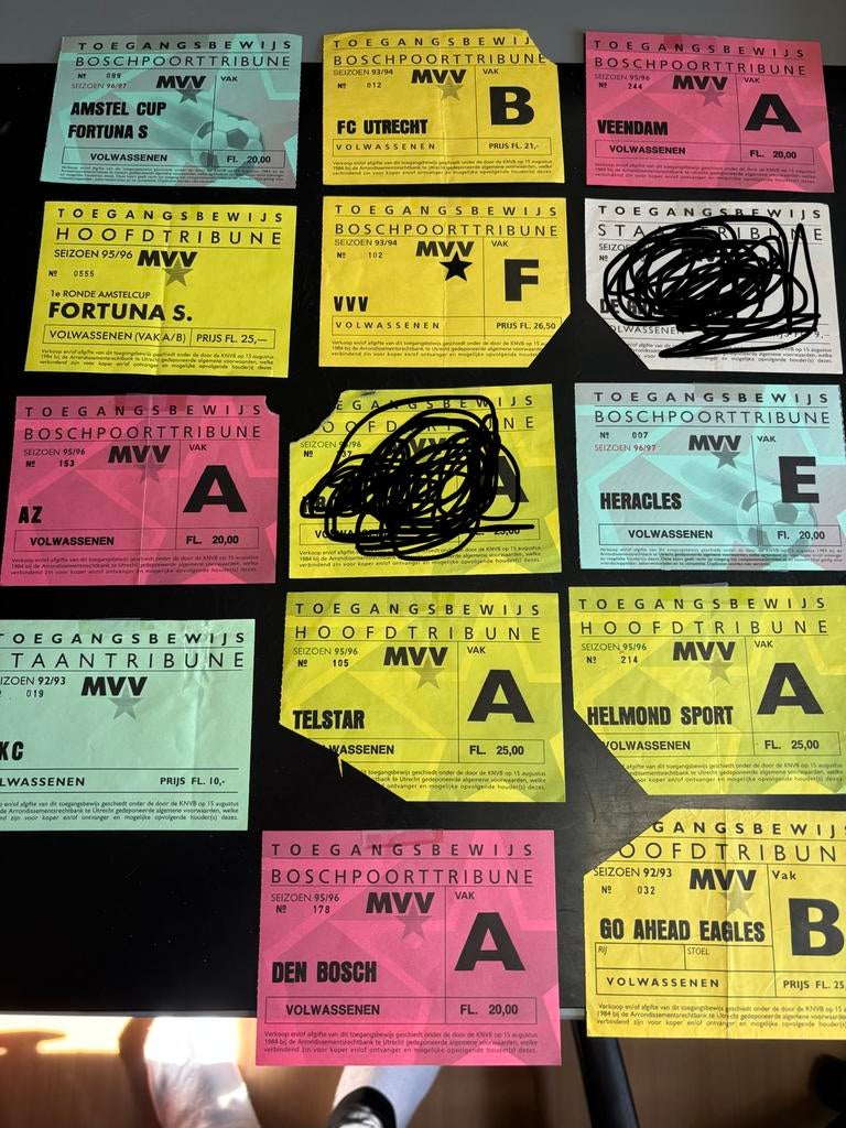 Oude wedstrijdtickets MVV tegen div tegenstanders, Verzamelen, Sportartikelen en Voetbal, Ophalen of Verzenden, Zo goed als nieuw