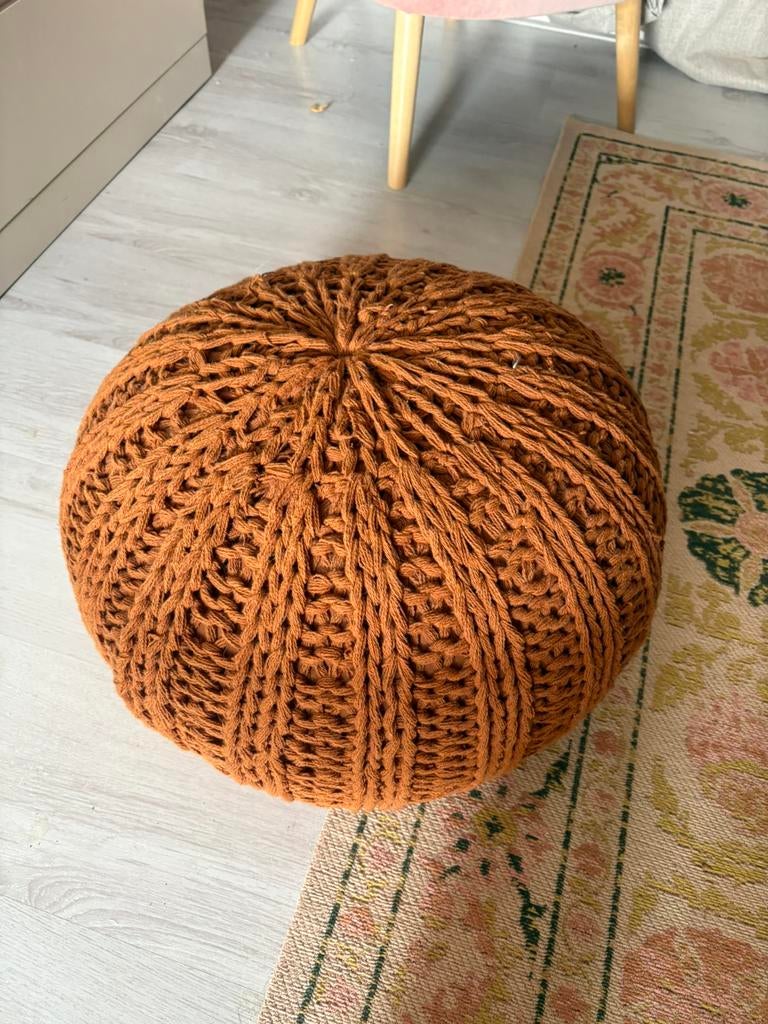 Oranje poef, Ophalen of Verzenden, Gebruikt, Rond, Minder dan 50 cm