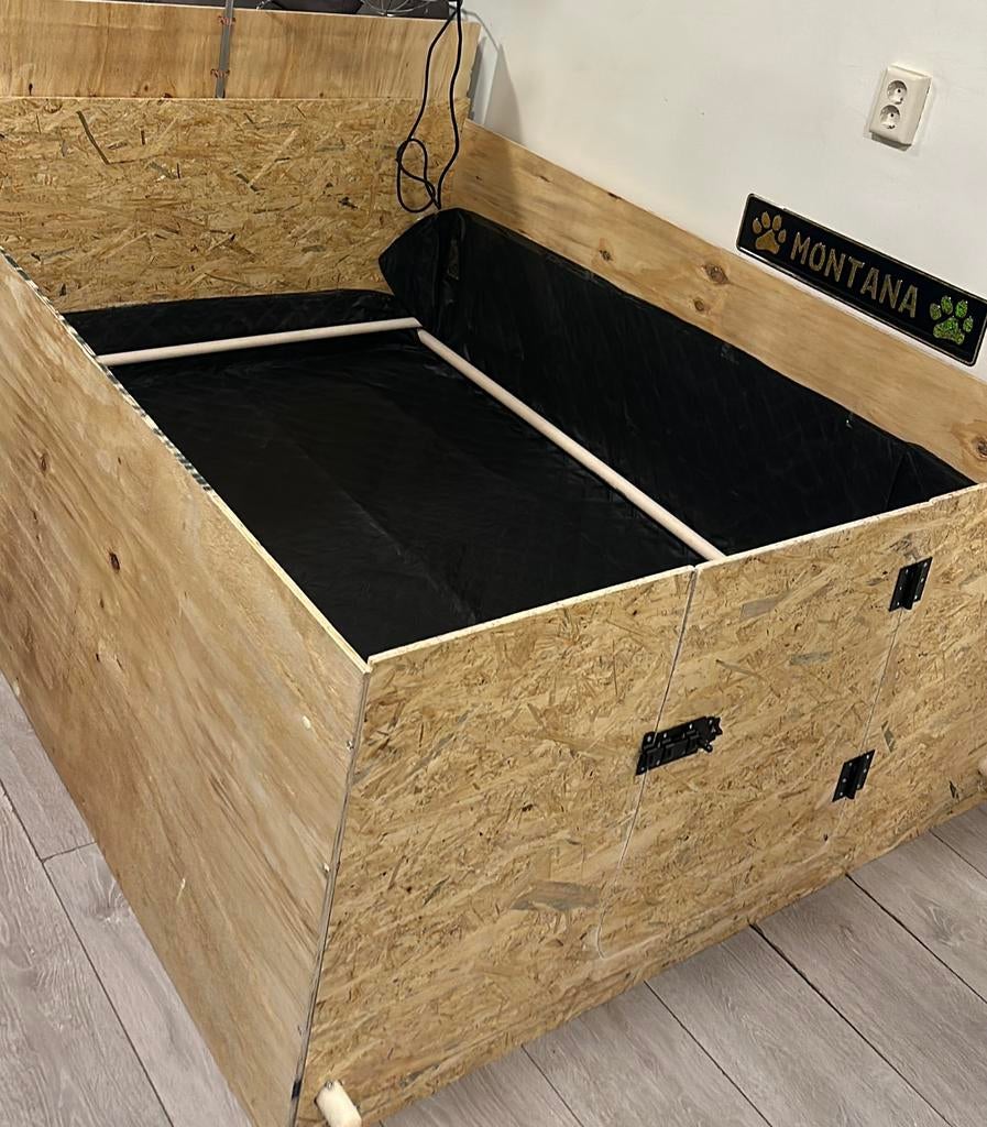 Werpkist voor honden / puppy, Dieren en Toebehoren, Ophalen of Verzenden, Gebruikt