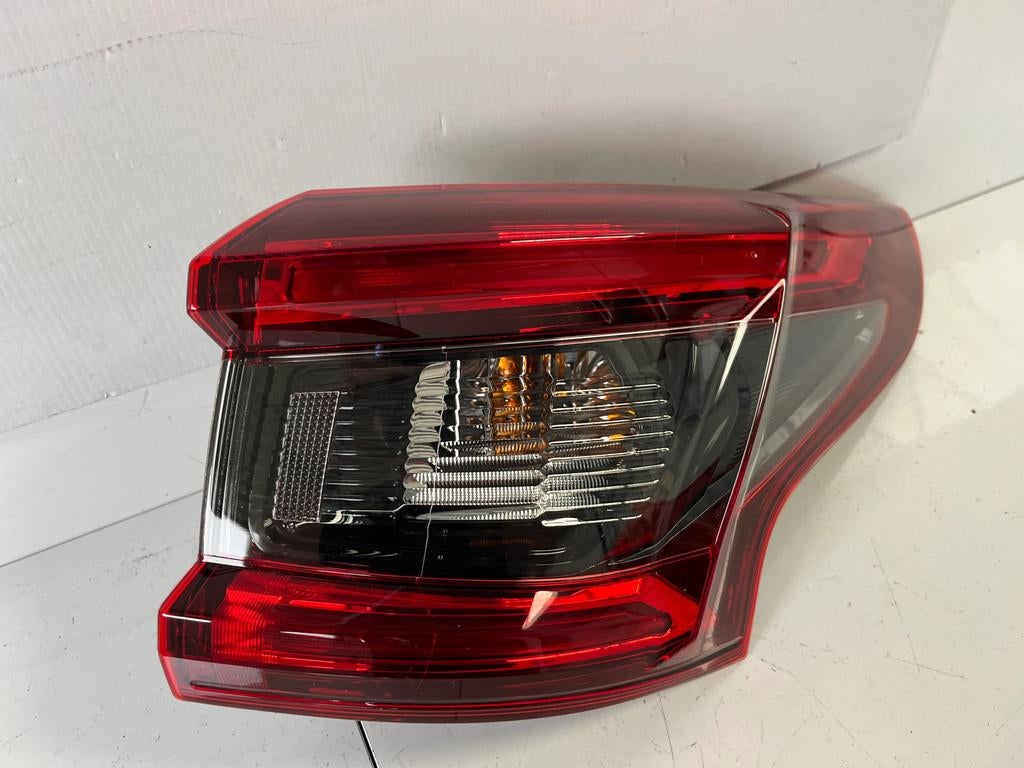 NISSAN QASHQAI J11 FACELIFT ACHTERLICHT RECHTS 2017-, Ophalen of Verzenden, Gebruikt, Nissan