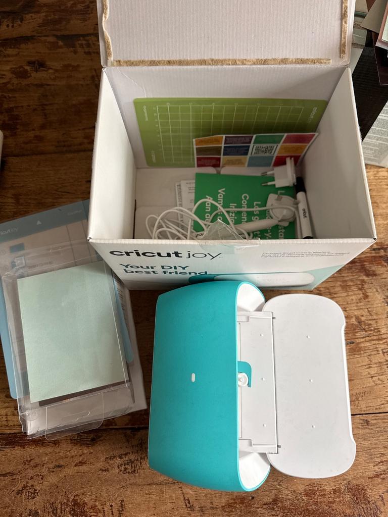 Cricut Joy Startersbundel, -, -, Ophalen of Verzenden, Zo goed als nieuw