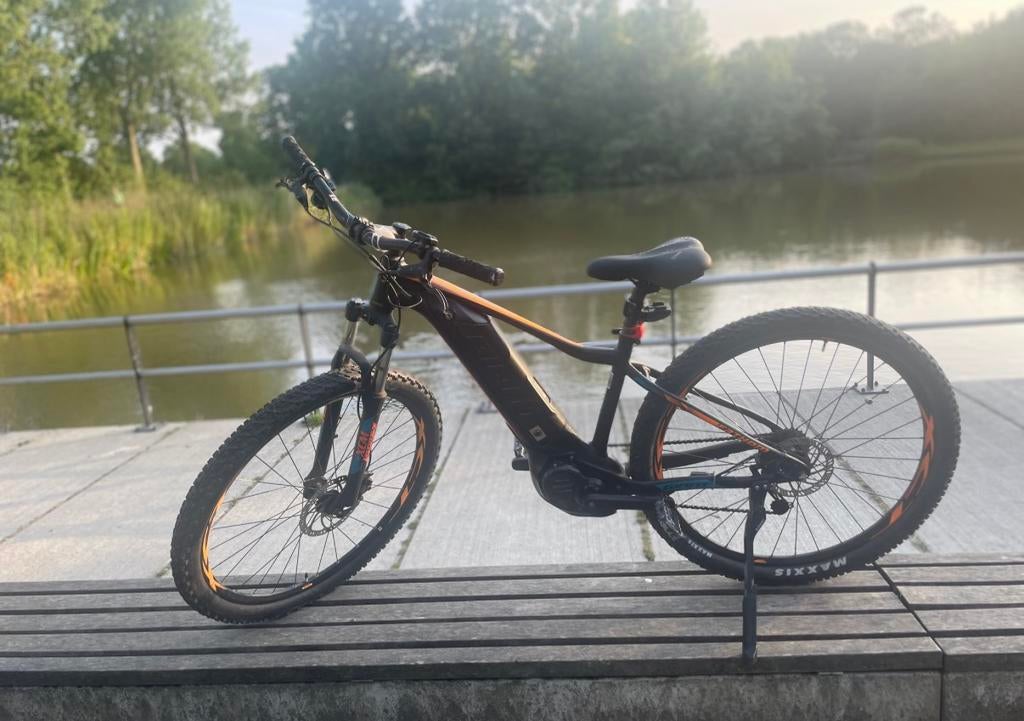 Giant elektrische mountainbike, Fietsen en Brommers, Gebruikt, 51 tot 55 cm, 50 km per accu of meer, Giant