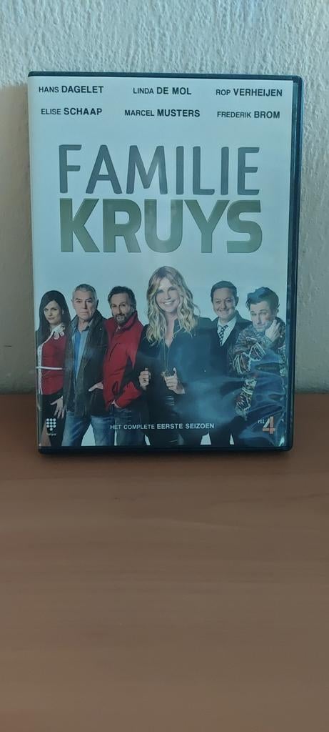 Familie Kruys - Het complete eerste seizoen DVD, Vanaf 9 jaar, Ophalen of Verzenden, Zo goed als nieuw, Komedie