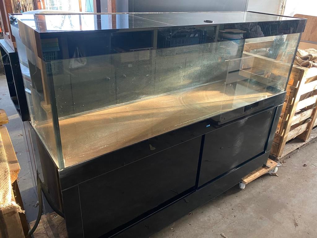 Zeer mooi aquarium, Ophalen, Zo goed als nieuw, Leeg aquarium