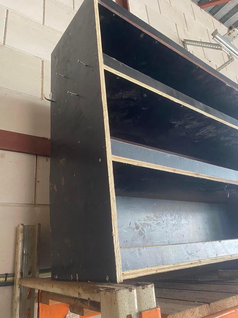 Stellingkasten voor bedrijfswagen €150, Ophalen of Verzenden, Zo goed als nieuw