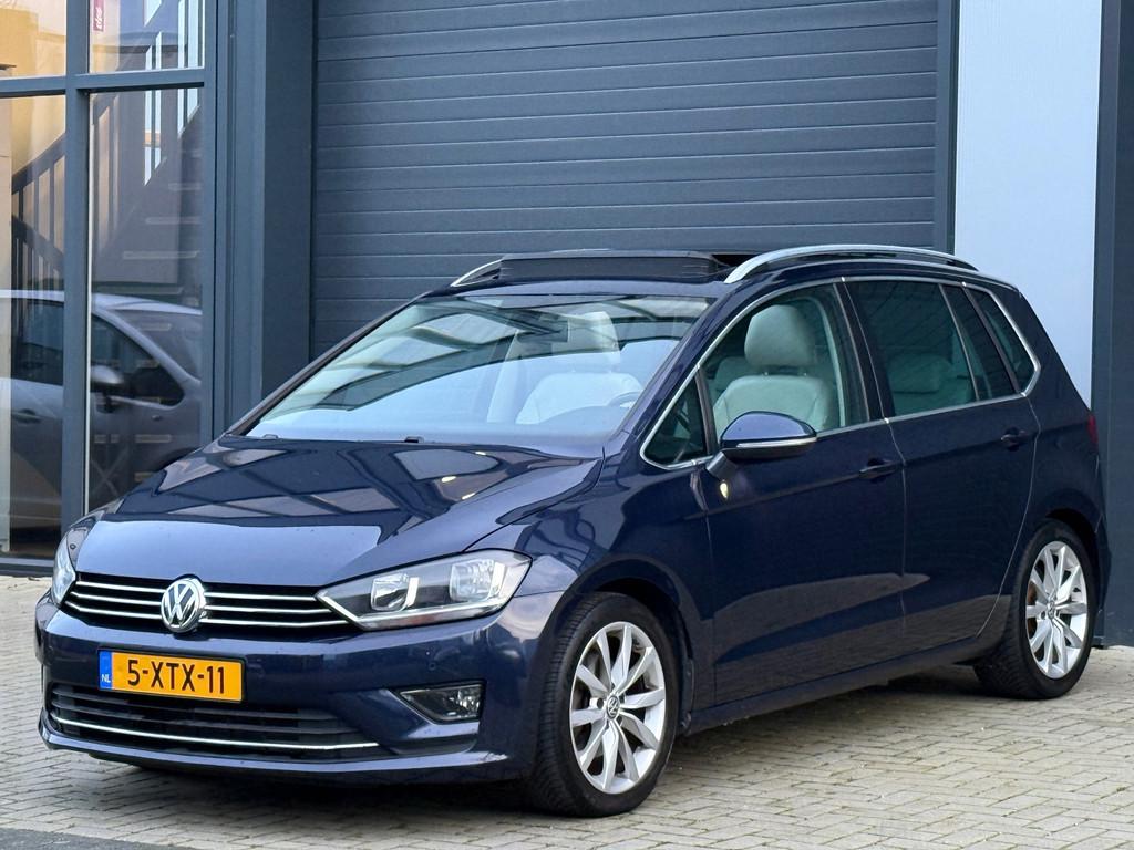 Volkswagen Golf Sportsvan 1.4 TSI WIT-LEDER / SCHUIFDAK, Auto's, Volkswagen, 125 pk, Gebruikt, Euro 6, 690 kg