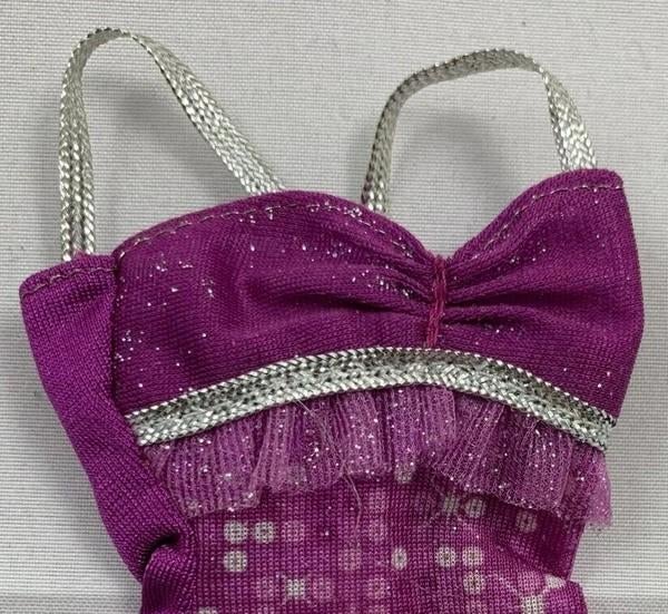 Barbie Loves Glitter Makeup T7435 Pop Paarse Jurk 2011, Verzamelen, Poppen, Coolsingel 104, 3011 AG Rotterdam, Netherlands, Fashion Doll