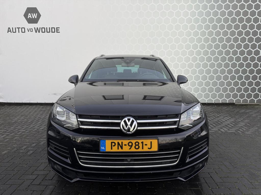 Volkswagen Touareg 4.2 V8 TDI Pano R-line Nieuwe APK, Auto's, Automaat, Euro 5, Gebruikt, Bedrijf