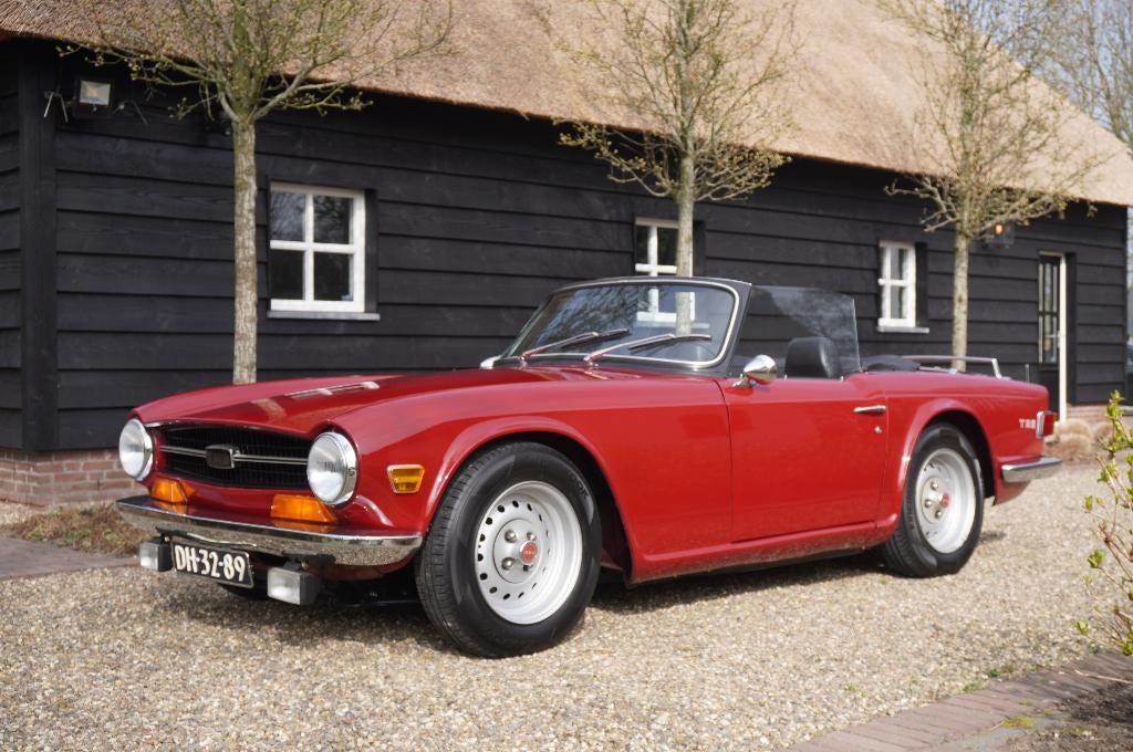 Triumph TR6 2.5 Straight Six met Overdrive, Auto's, Triumph, Zwart, Cabriolet, 2498 cc, Handgeschakeld