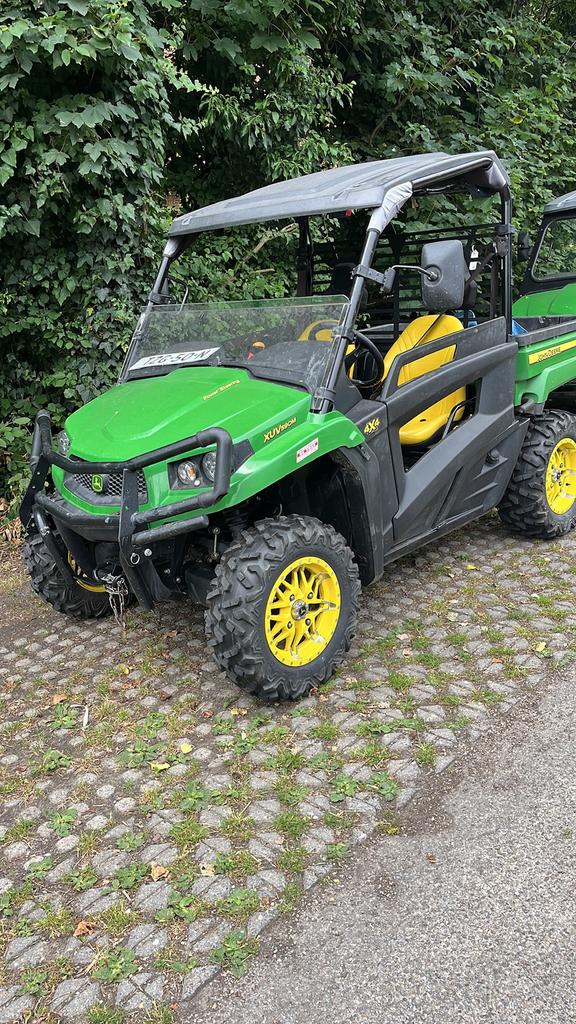 Gator john deere  590 m met kenteken, Zakelijke goederen, Machines en Bouw | Tuin, Park en Bosbouw, Ophalen of Verzenden, Voertuig of Aanhanger