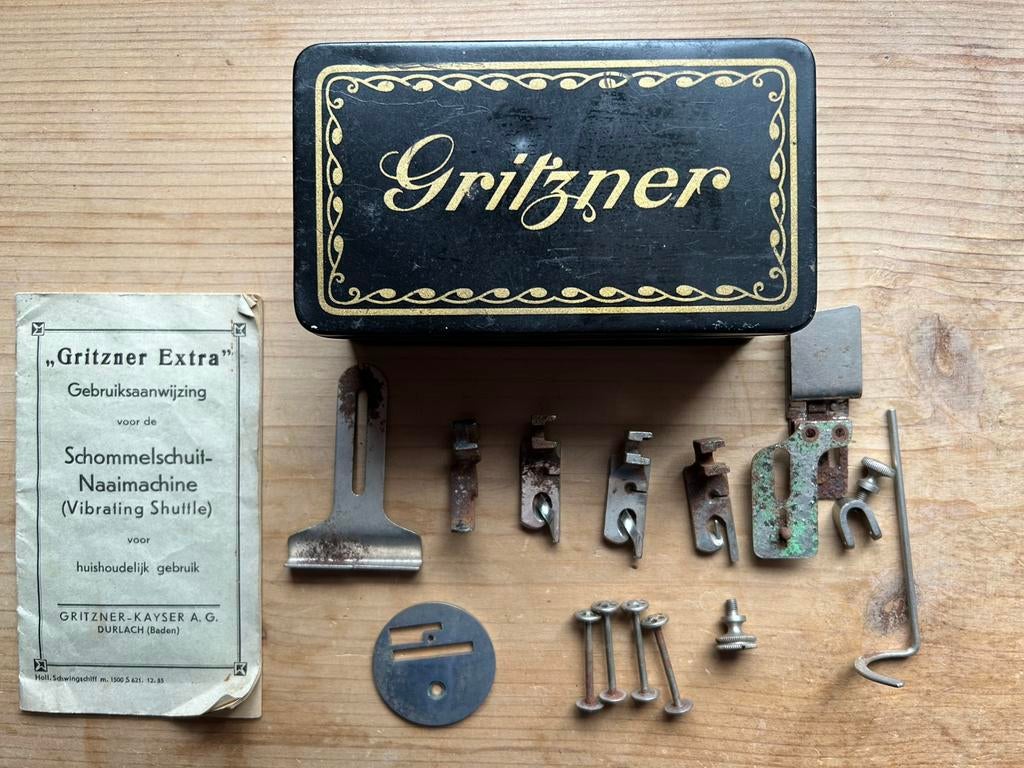 Gritzner blik met inhoud, en boekje, Ophalen