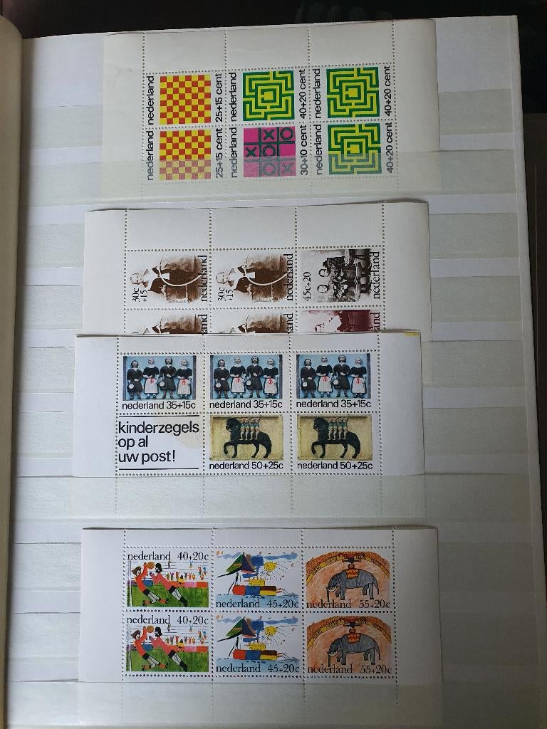 kinderpostzegels, Postzegels en Munten, Ophalen of Verzenden