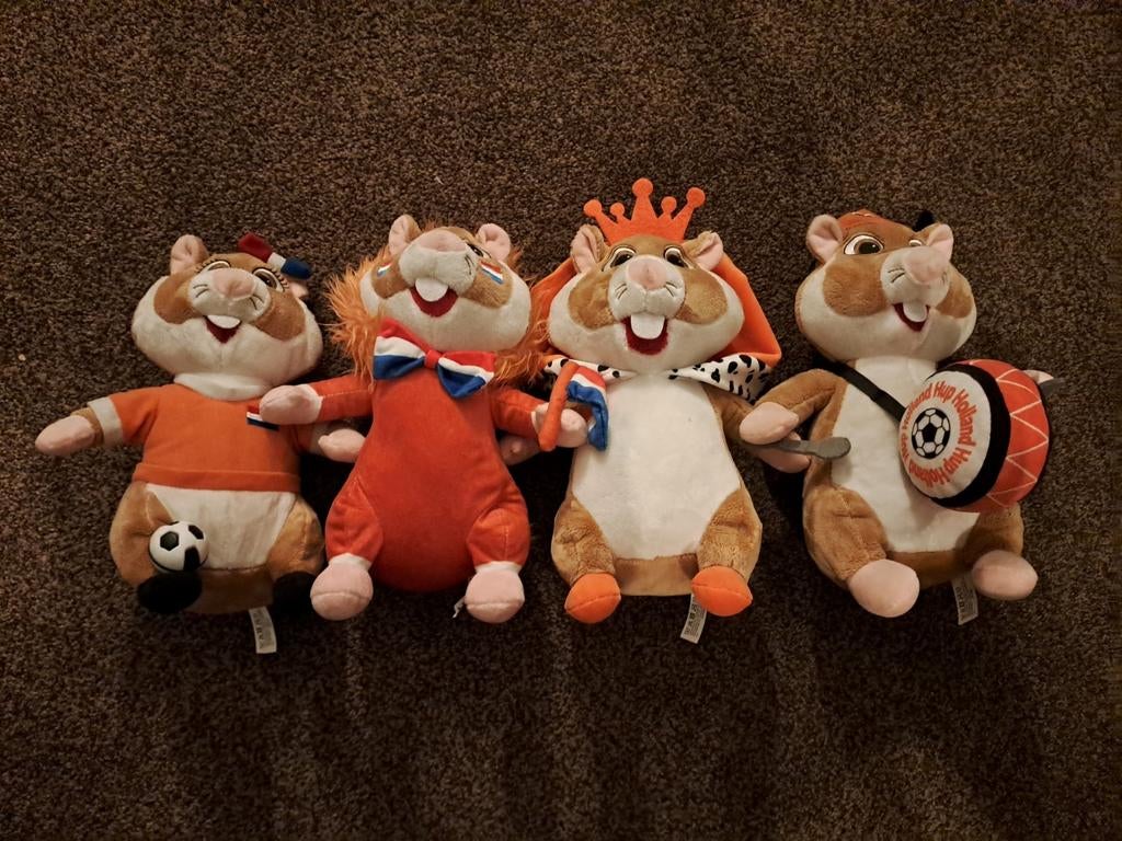 4 hele mooie en unieke Ah hamsters tekoop oranje!!!!, Ophalen of Verzenden, Zo goed als nieuw