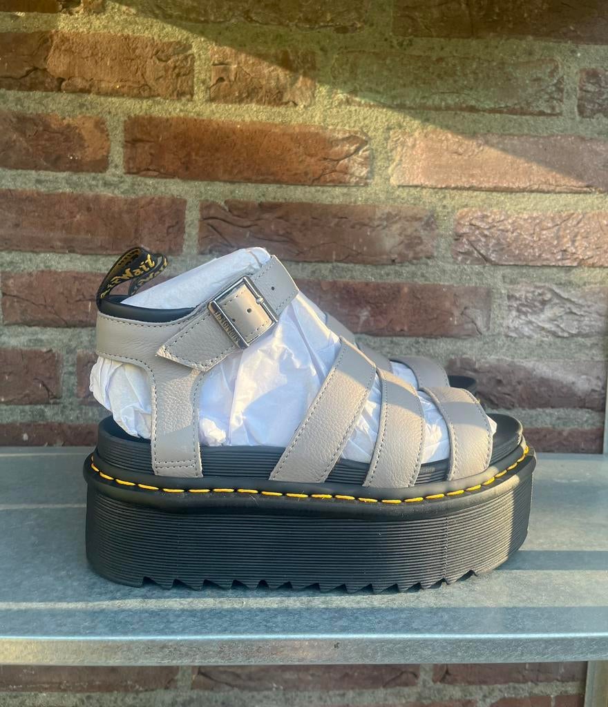Dr. Martens Blaire Quad platform sandalen maat 39, Kleding | Dames, Schoenen, Dr. Martens, -, -, Nieuw