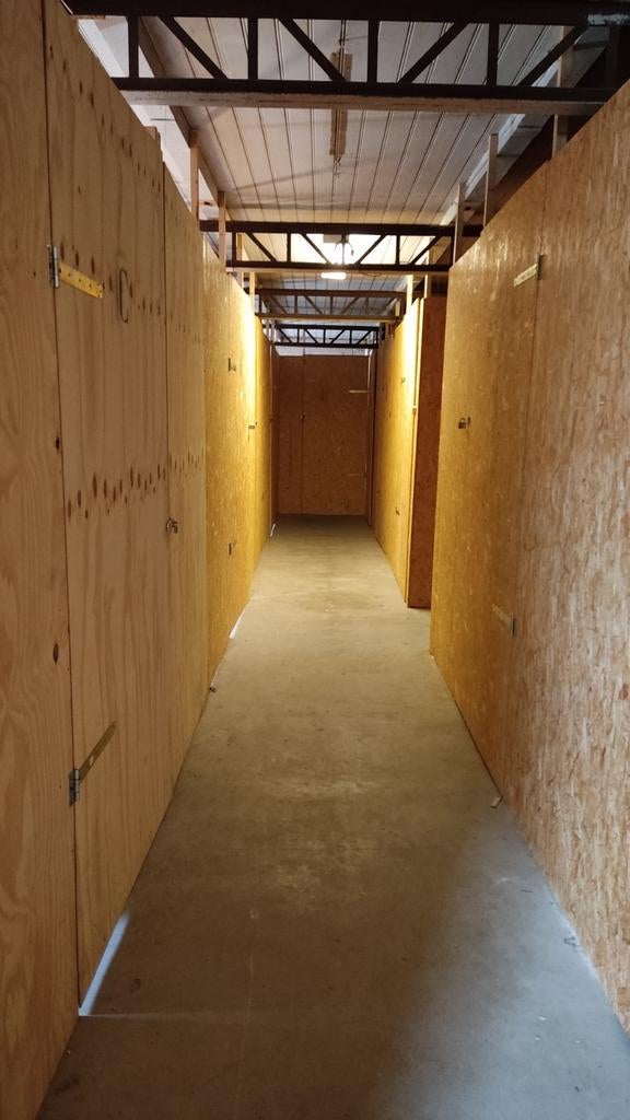 Inboedel opslag Friesland opslagbox verhuizen,, Diensten en Vakmensen, Verhuizers en Opslag, Opslag