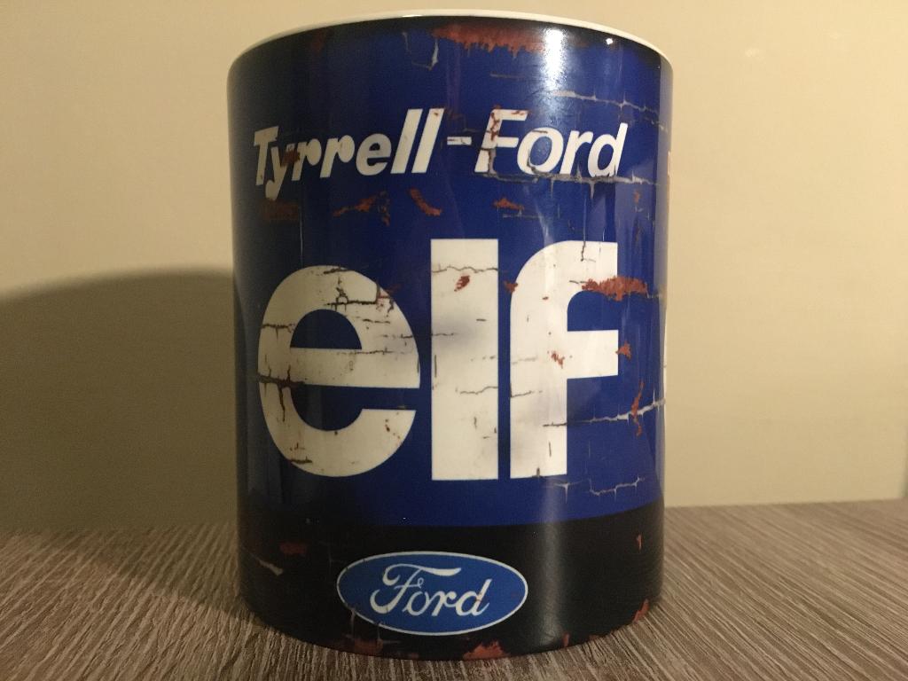 ✅ Jackie Stewart Tyrrell-Ford mok Vintage olie F1 Autosport, Ophalen of Verzenden, Nieuw, Formule 1