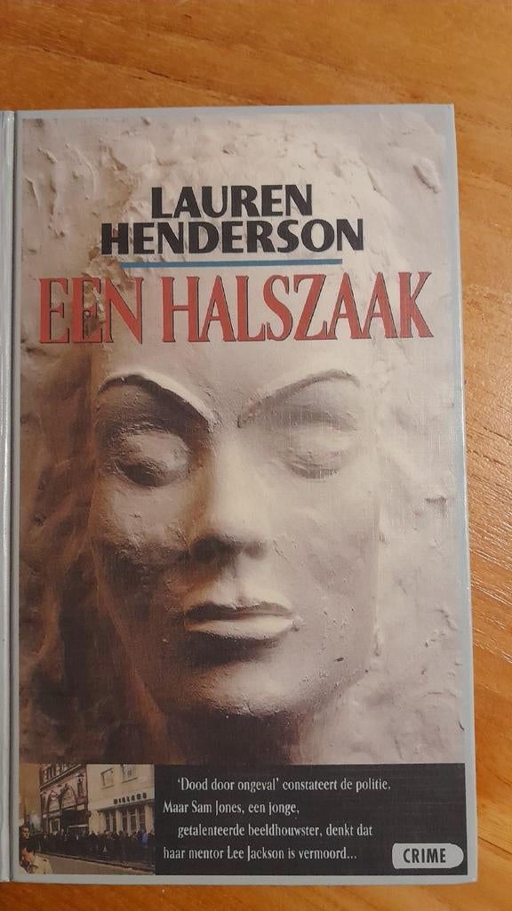 L. Henderson - Een halszaak, Ophalen of Verzenden, Zo goed als nieuw, L. Henderson